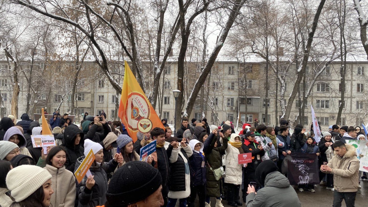 День волонтера вместо митинга против насилия: почему феминисткам не  разрешают проводить акции