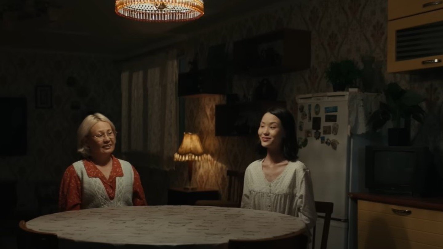 Секс орыс әже Мастурбация жасайтын жас қыздардың порносы