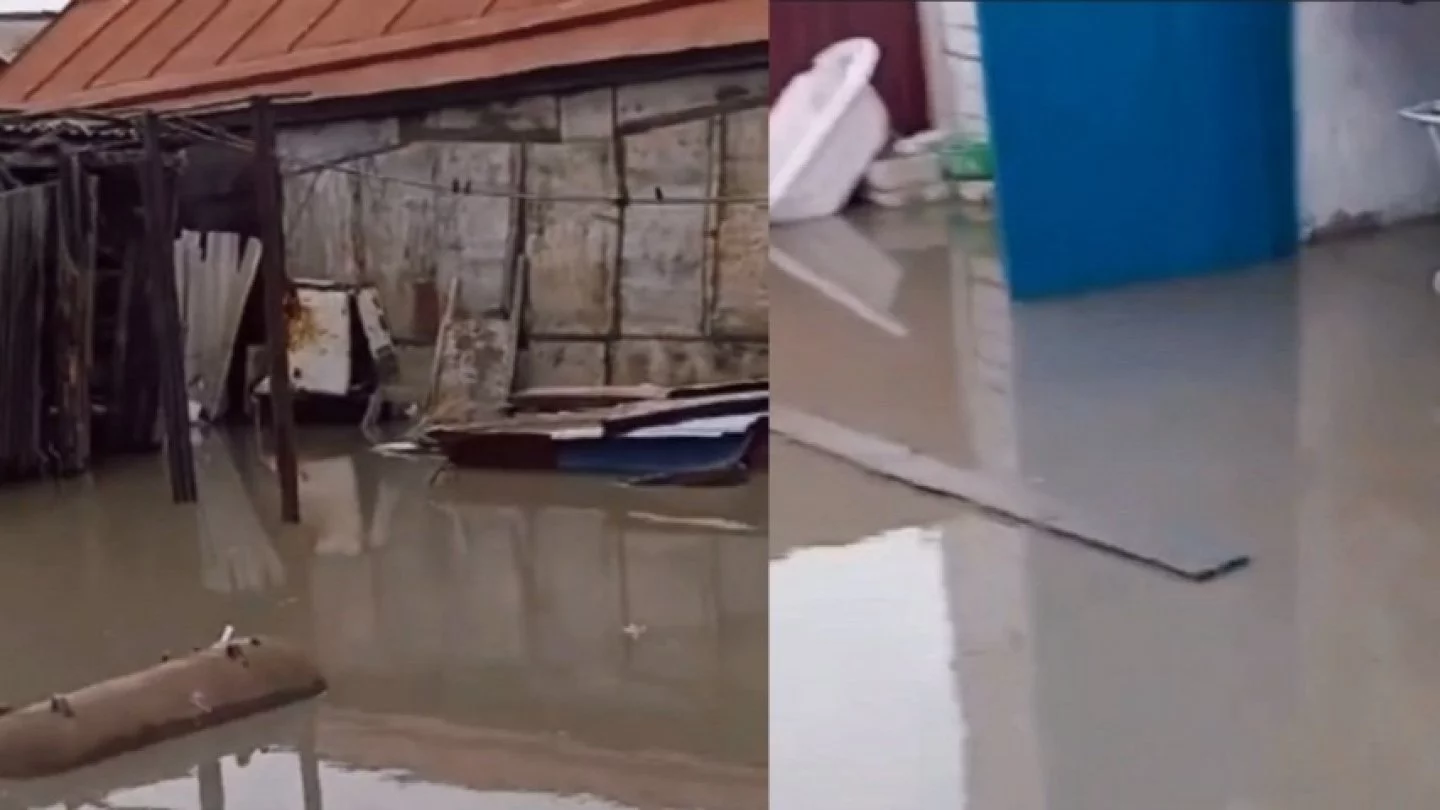 В Абайской области талые воды затопили частный дом