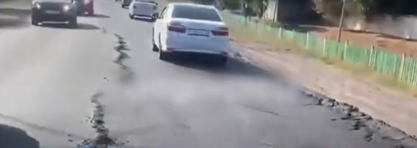 Ð¡ÐºÑÐ¸Ð½ÑÐ¾Ñ Ð¸Ð· Ð²Ð¸Ð´ÐµÐ¾ otyrar.kz