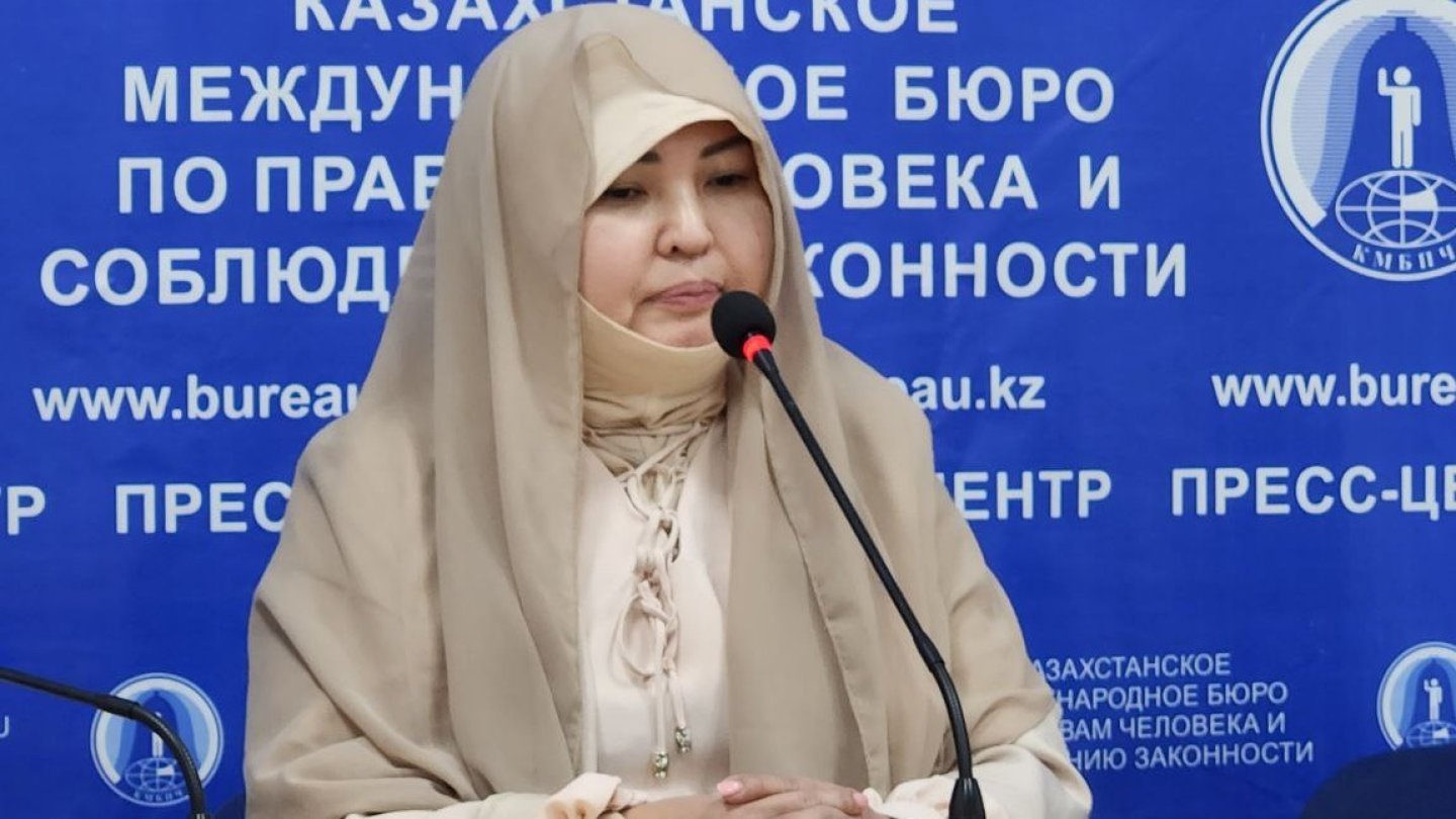 Девочка 12 лет голая 