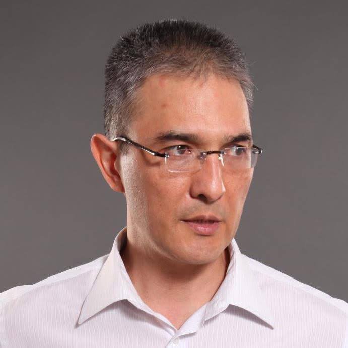 ÐаÑÐ»ÐµÑ ÐÑмабеков. ФоÑо Ñ Ð»Ð¸Ñной ÑÑÑаниÑÑ Ð² ÑейÑбÑке