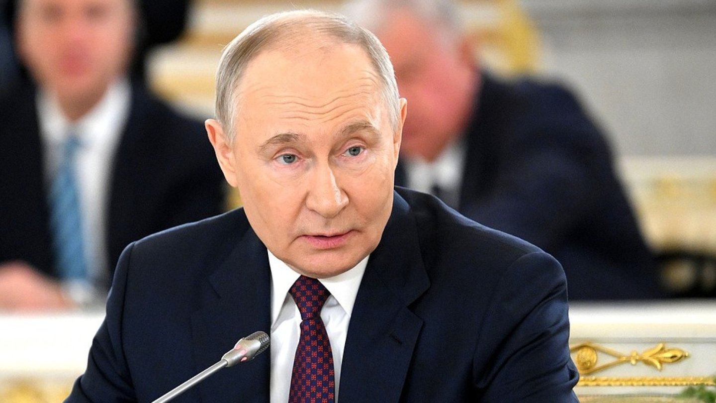 Может ли Путин официально объявить войну Украине из-за операции «Паутина»?