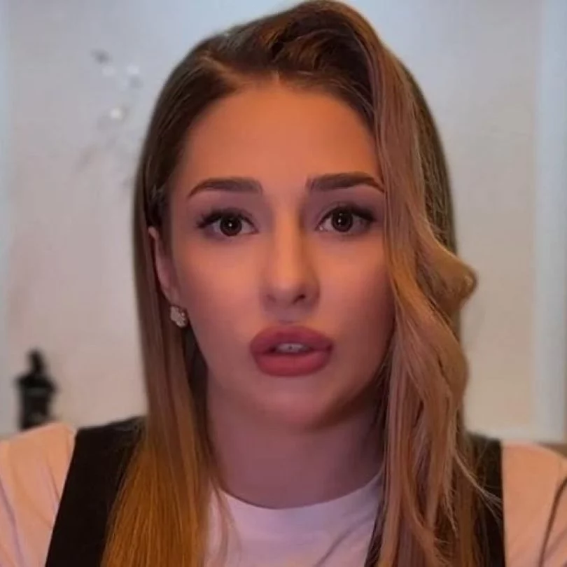 Сексуалды сызылған қыздар