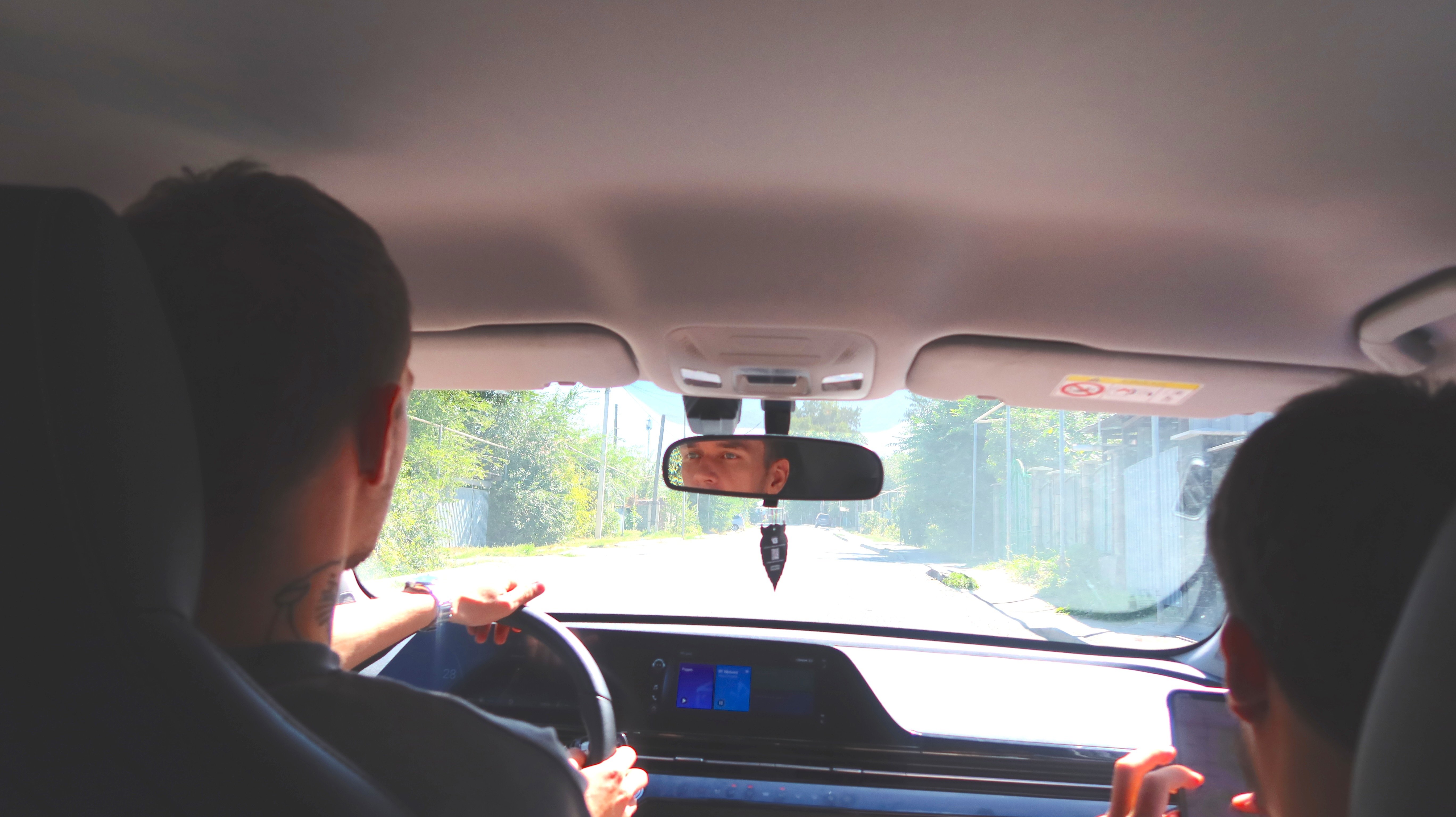 ÐÑÑÐ½Ð°Ð»Ð¸ÑÑÑ ÑÐ°Ð½Ð½Ð¸Ð¼ ÑÑÑÐ¾Ð¼ Ð²ÑÐµÑÐ°Ð»Ð¸ Ð²Ð½Ð° Ð¿Ð¾Ð¸ÑÐºÐ¸ Ð·Ð°Ð±ÑÐ¾ÑÐµÐ½Ð½Ð¾Ð³Ð¾ Ð´Ð¾Ð¼Ð° ÑÐ²Ð¾ÑÑÐµÑÑÐ²Ð°. Ð¤Ð¾ÑÐ¾: Orda.kz, ÐÐ»ÐµÐºÑÐ°Ð½Ð´ÑÐ° ÐÐ¾ÑÐ¸ÑÐµÐ²Ð°