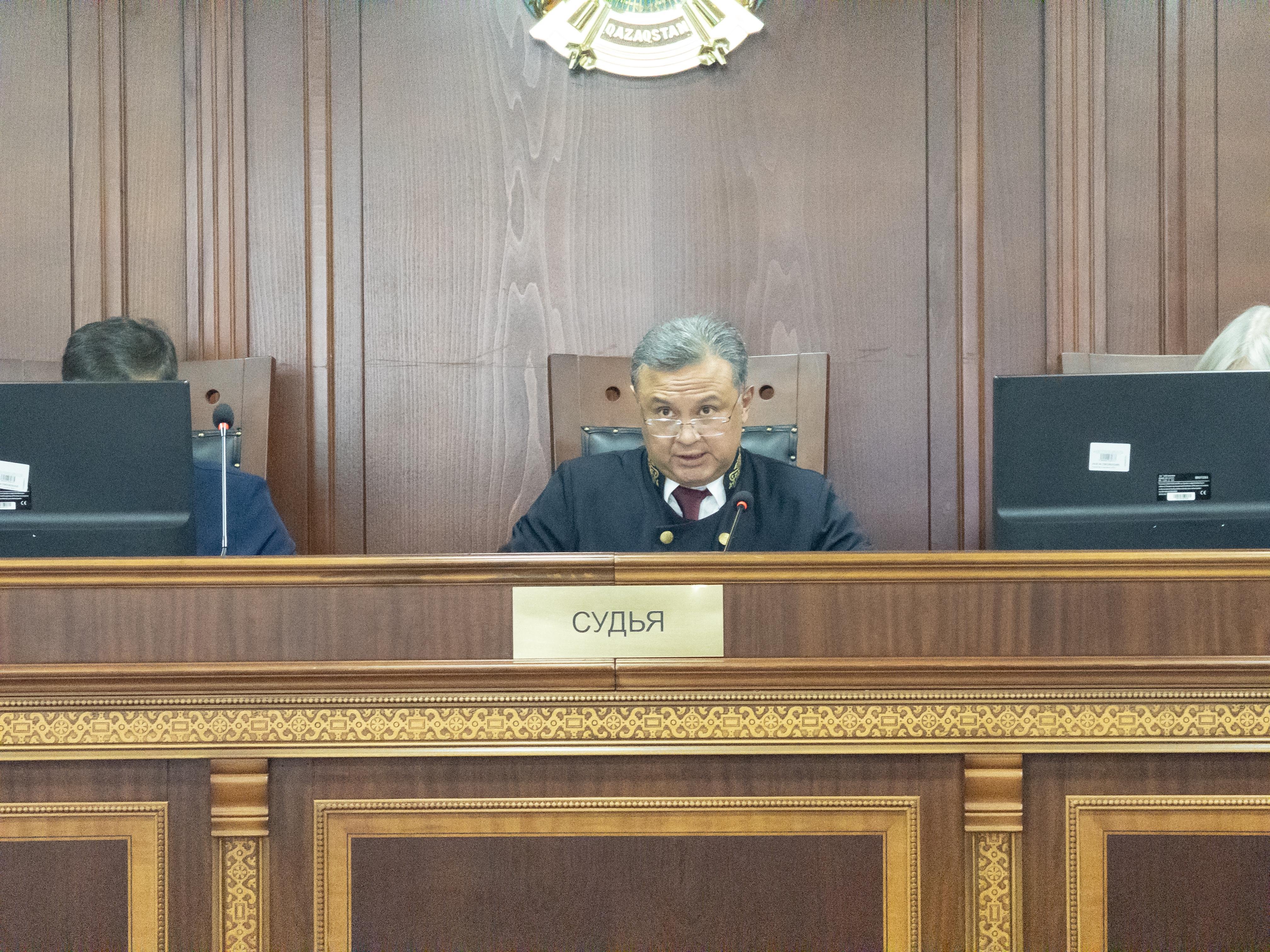 ÐÑÐµÐ´ÑÐµÐ´Ð°ÑÐµÐ»ÑÑÑÐ²ÑÑÑÐ¸Ð¹ ÑÑÐ´ÑÑ ÐÑÑÐ»Ð°Ð½ ÐÐ°ÑÑÐ¼ÐµÑÐ¾Ð², ÑÐ¾ÑÐ¾: ÐÐ»ÑÐ³Ð° ÐÐ±ÑÐ°ÐµÐ²Ð° Orda.kz