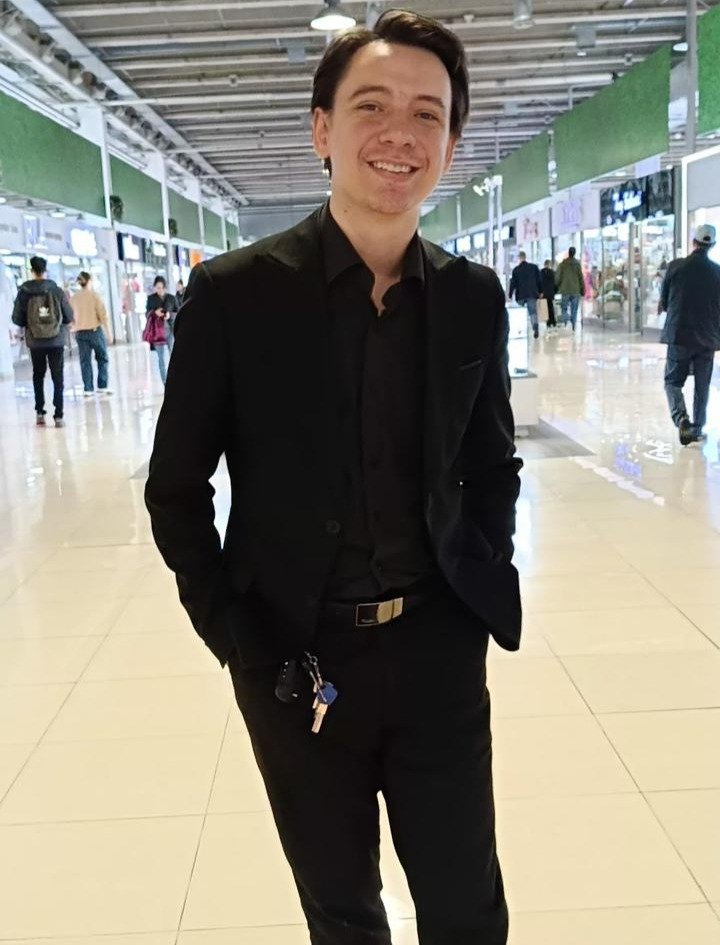 Ð ÑÐºÐ¾Ð²Ð¾Ð´Ð¸ÑÐµÐ»Ñ Magneri Games Ð ÑÑÑÐ°Ð¼ Ð¢ÑÐ½Ð³Ð°ÑÐ°ÑÐ¾Ð². Ð¤Ð¾ÑÐ¾ Ð¸Ð· Ð»Ð¸ÑÐ½Ð¾Ð³Ð¾ Ð°ÑÑÐ¸Ð²Ð°.