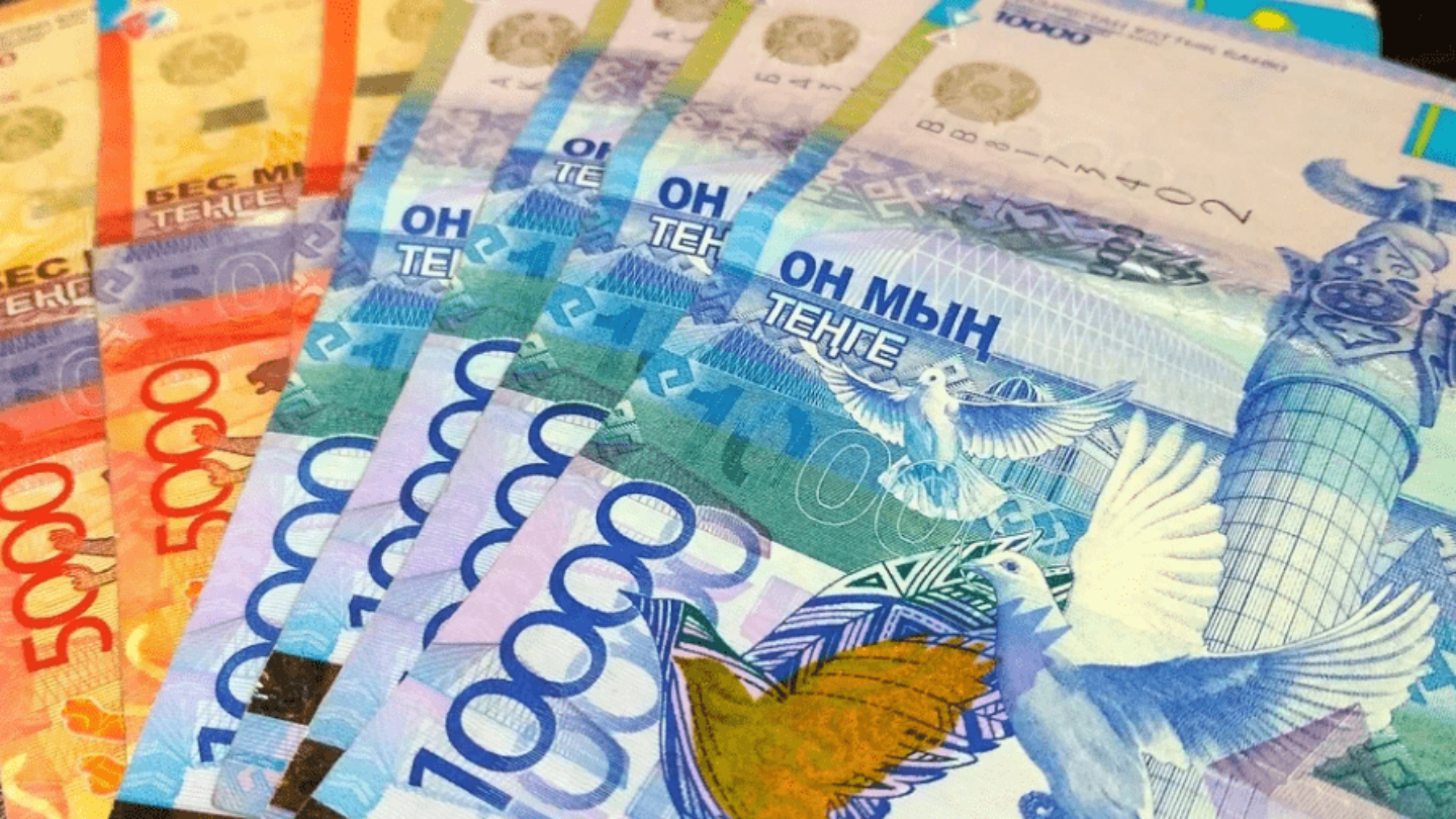 Новые налоги и доллар по 110: весна готовит сюрпризы для экономики России