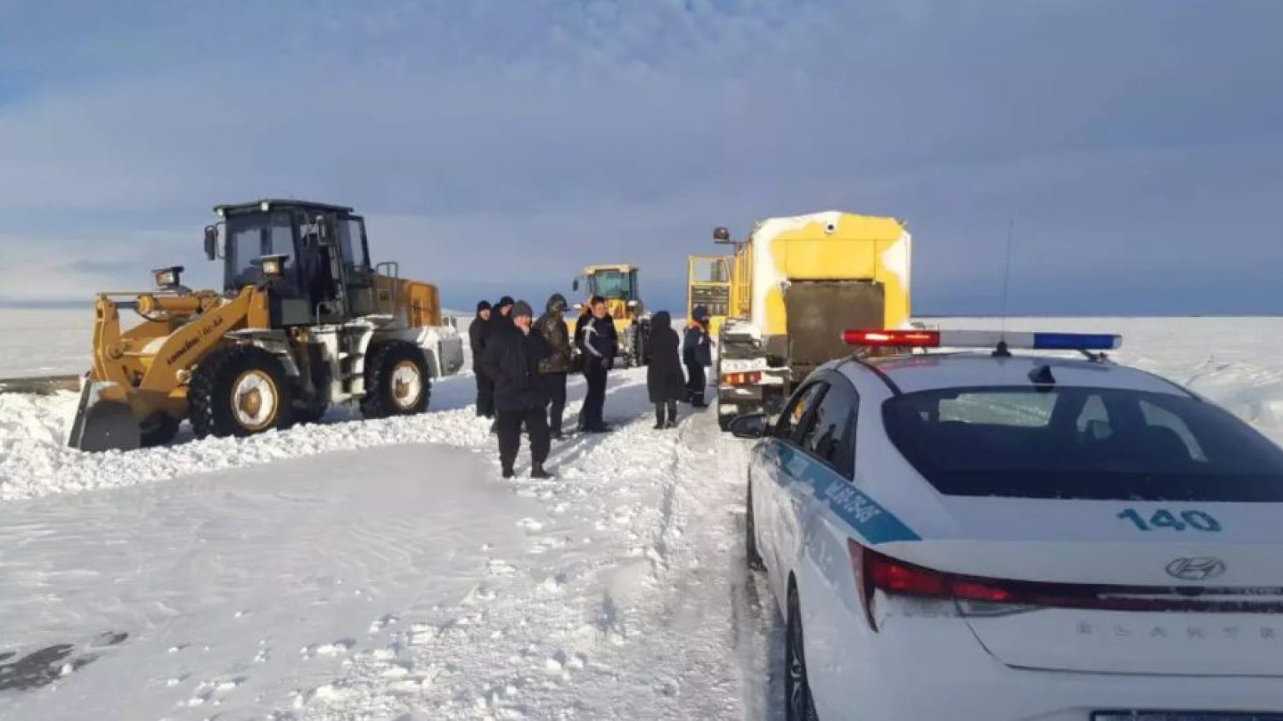 Участок трассы Астана – Петропавловск закрыли из-за непогоды