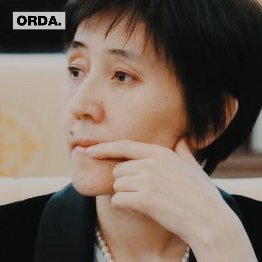 Заколдованное кресло главы минздрава