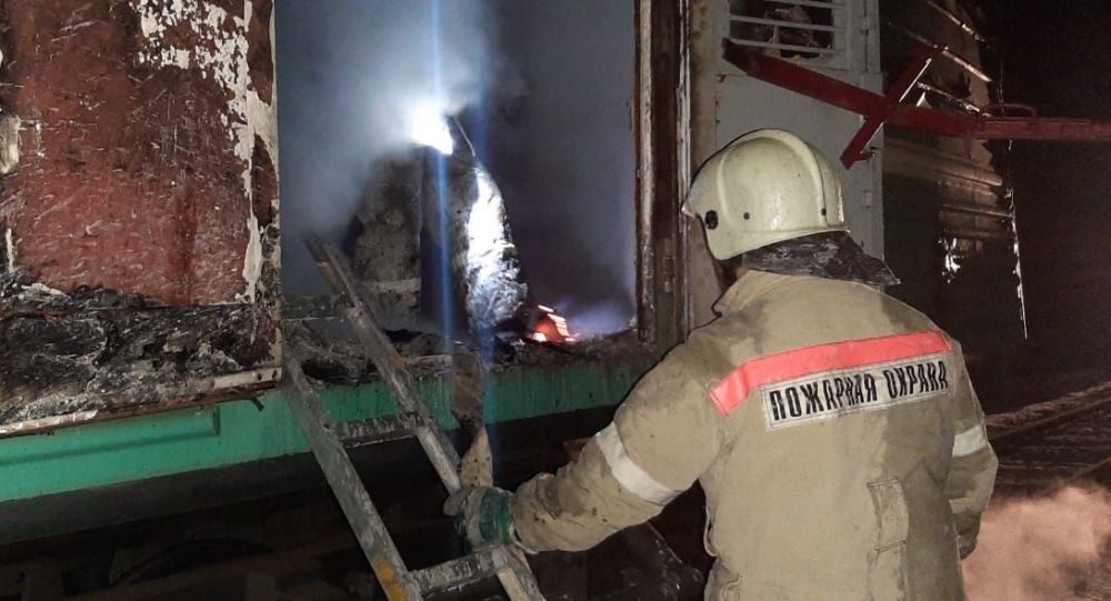 Пять человек пострадали при пожаре в поезде «Мангышлак-Актобе»