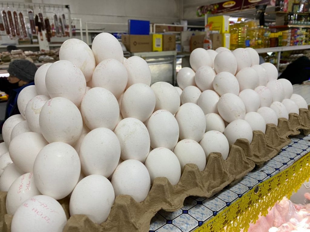 Золотые яйца: почему подскочили цены на стратегический продукт?