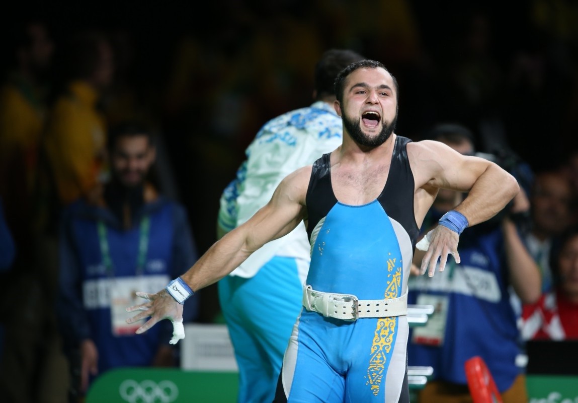 Олимпийский чемпион по тяжелой атлетике отстранен за допинг