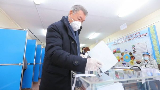 Выборы в Мажилис и маслихаты. Полный обзор