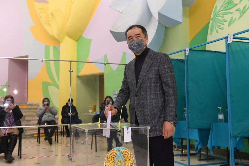 Выборы в Мажилис и маслихаты. Полный обзор
