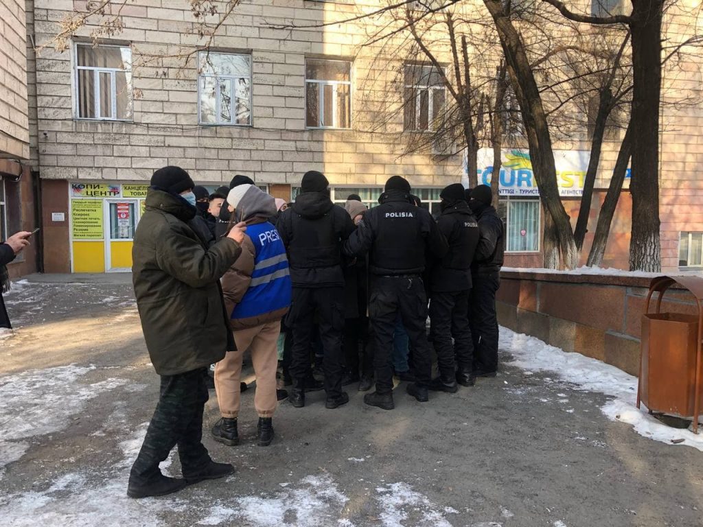 Семичасовой митинг в Алматы. Как это было?