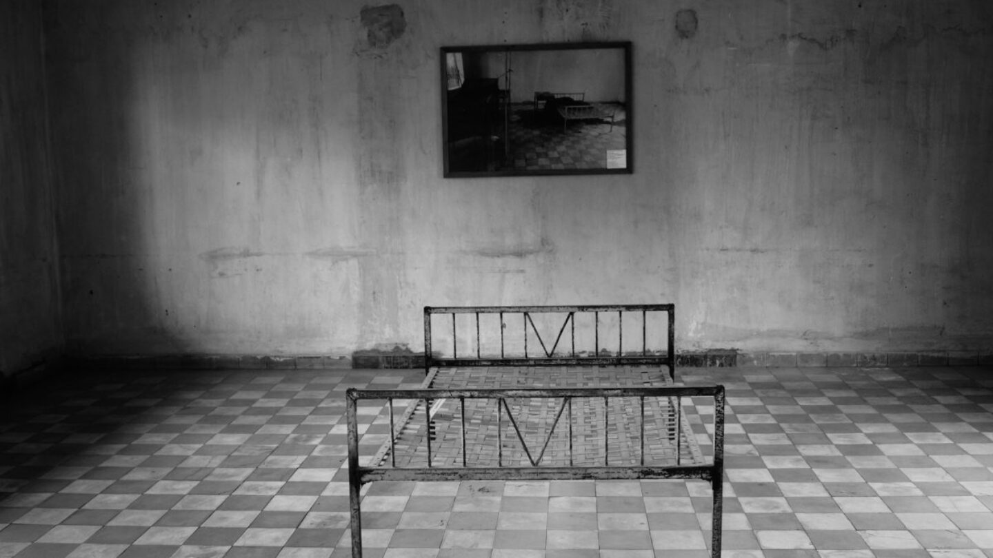 Пытки в Карагандинской Долинке: осужденные отрицают