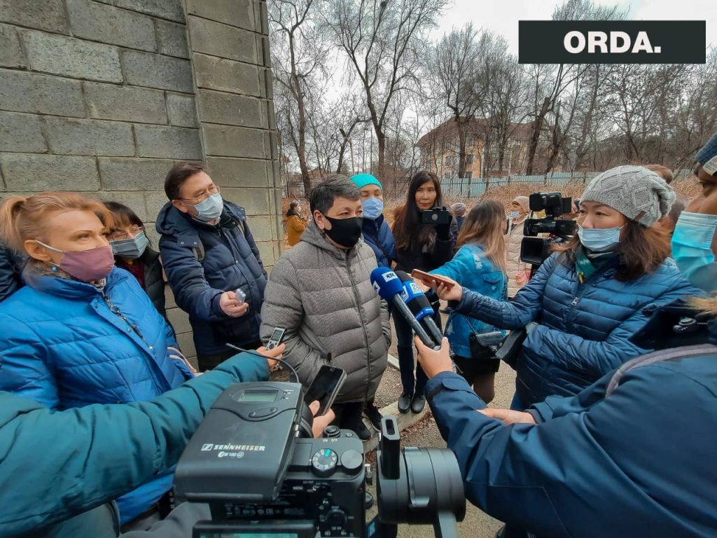 Общежитие в парке Горького. Причем здесь Байбек?