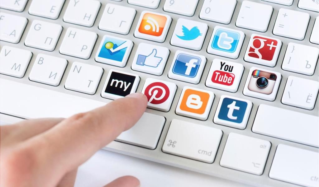 рейтинг социальных сетей в казахстане 2020. klaviatura s knopkami socialnyh setej e1614661048407. рейтинг социальных сетей в казахстане 2020 фото. рейтинг социальных сетей в казахстане 2020-klaviatura s knopkami socialnyh setej e1614661048407. картинка рейтинг социальных сетей в казахстане 2020. картинка klaviatura s knopkami socialnyh setej e1614661048407. В январе 2021 года самой популярной социальной сетью в мире, по данным Statcounter Global Stats, стала сеть Facebook, чья доля составила 69,8%. Следом идут Pinterest (11,9%), Twitter (9,5%), YouTube (4,9%) и Instagram (2,6%), сообщает ranking.kz. рейтинг социальных сетей в казахстане 2020. klaviatura s knopkami socialnyh setej e1614661048407. рейтинг социальных сетей в казахстане 2020 фото. рейтинг социальных сетей в казахстане 2020-klaviatura s knopkami socialnyh setej e1614661048407. картинка рейтинг социальных сетей в казахстане 2020. картинка klaviatura s knopkami socialnyh setej e1614661048407. В январе 2021 года самой популярной социальной сетью в мире, по данным Statcounter Global Stats, стала сеть Facebook, чья доля составила 69,8%. Следом идут Pinterest (11,9%), Twitter (9,5%), YouTube (4,9%) и Instagram (2,6%), сообщает ranking.kz.