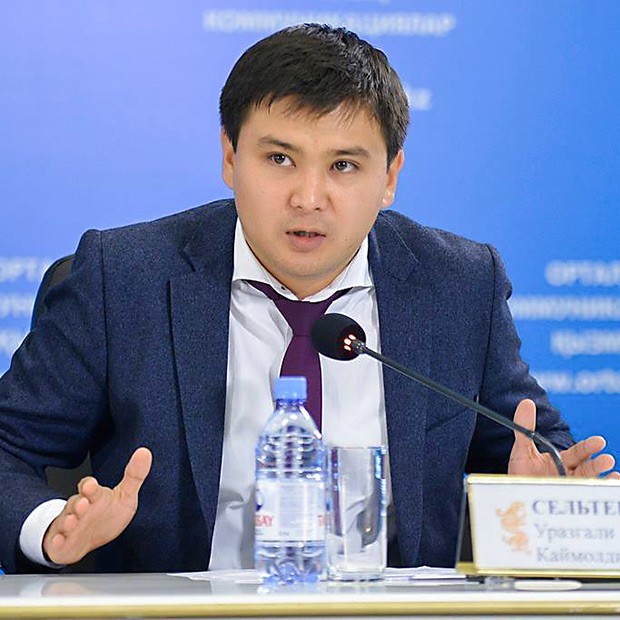 «Новый» и «старый» глава Антикора: политологи о кадровых перестановках