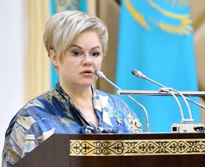 Партии готовы объединиться против Цоя и Минздрава