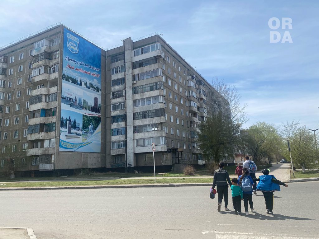 «Коровный» скандал в Аксу: что будет с молочной фермой