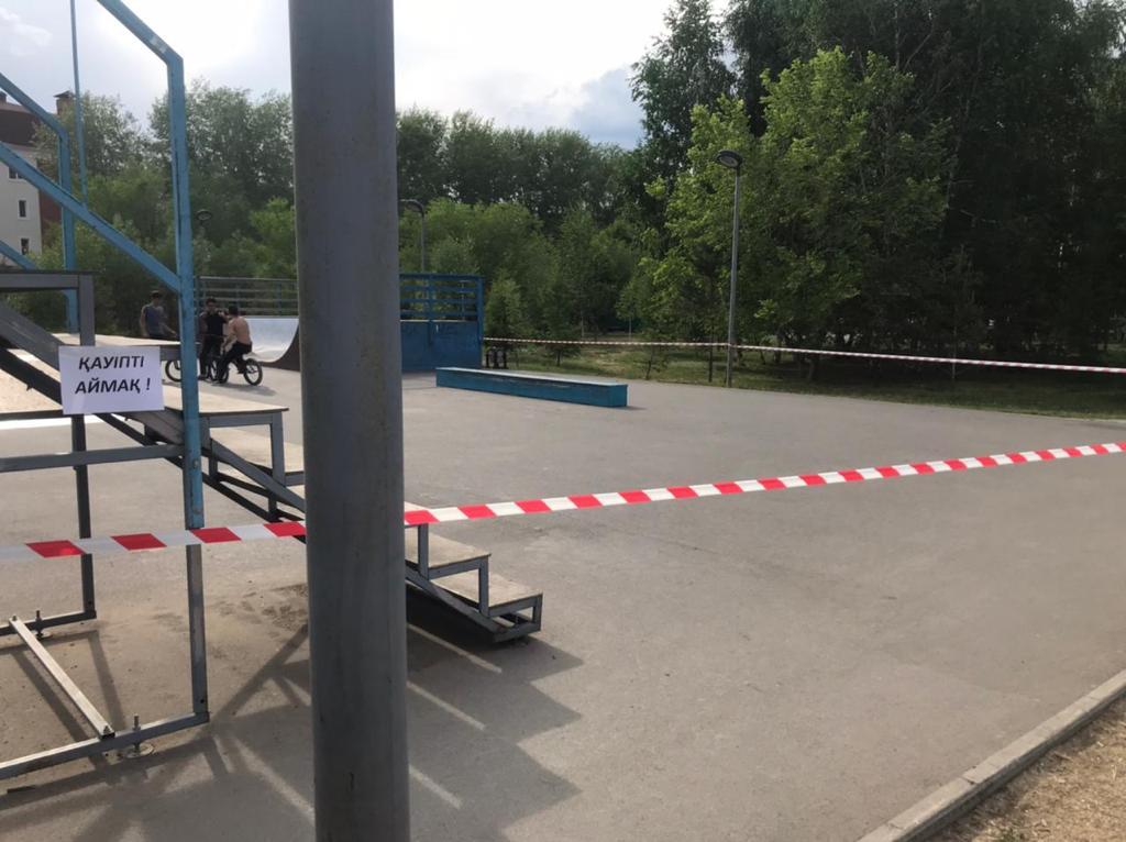 Ребёнок получил ожоги, упав на горку для скейтбордистов в Нур-Султане