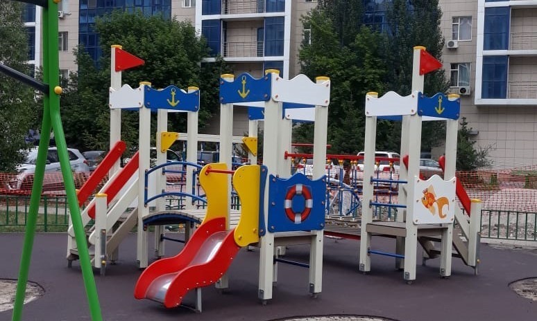 Как преображаются дворы и общественные пространства столицы