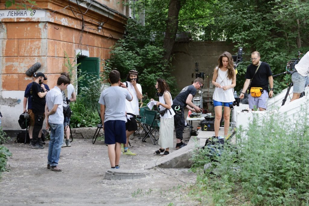 «Скоро кончится лето»: в Казахстане снимается фильм под арт-руководством Фёдора Бондарчука