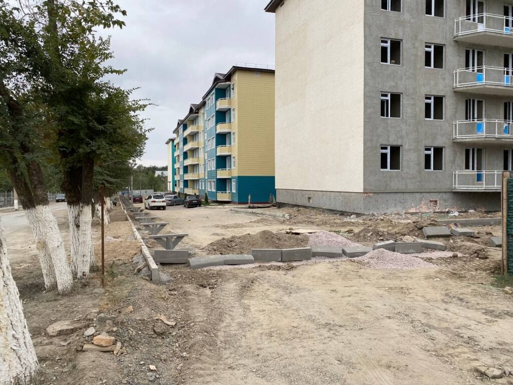 Где разводят вирусы: почему так долго созревает QazVac в Гвардейском
