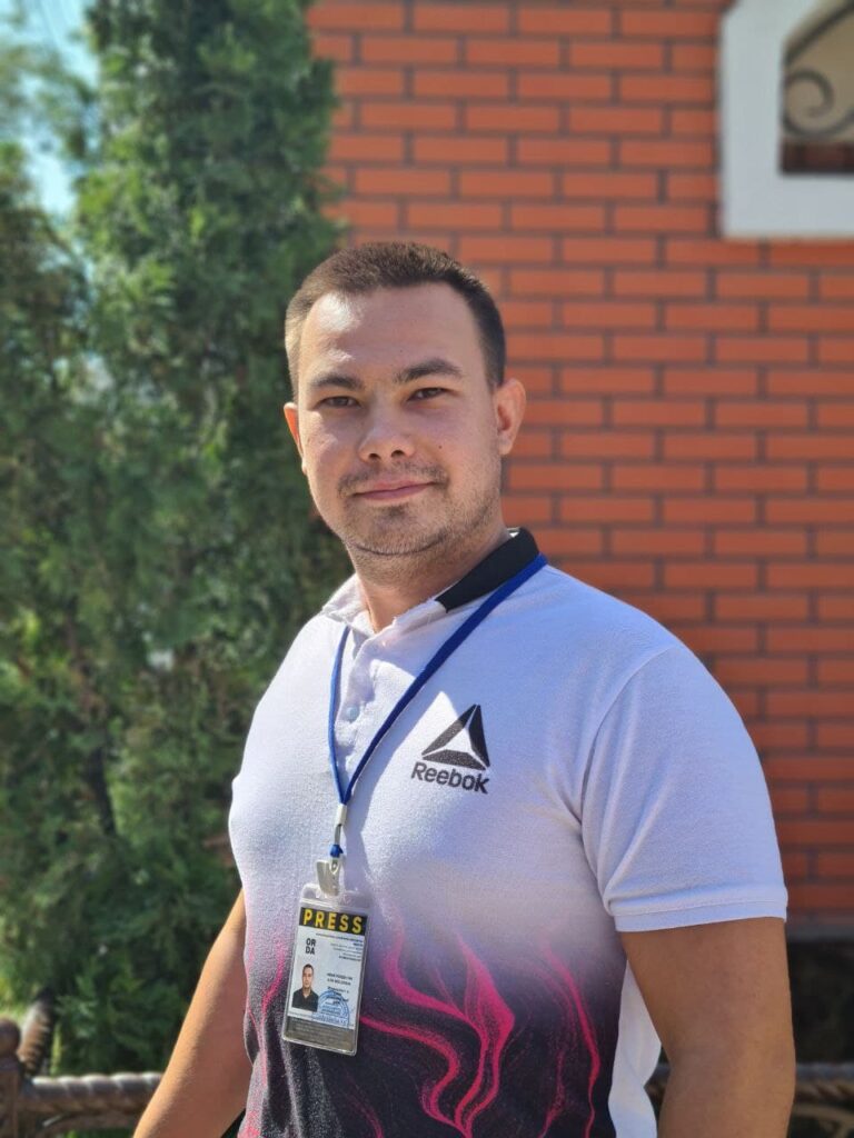 Кому верить: как охранники Антигена сайт премьера поправили
