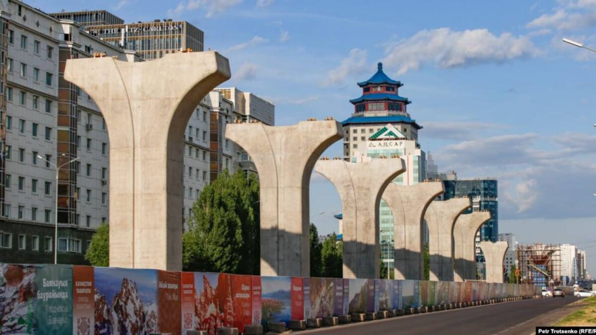 Власти Алматы в 2022 году намерены начать строить LRT