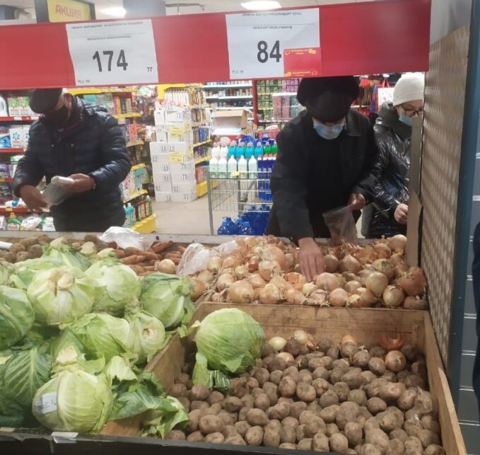 На гнилой картофель из стабфонда пожаловались в Актобе
