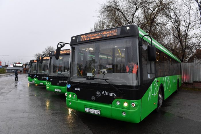 Усеров: субсидии на проезд в автобусах могли пойти на развитие Алматы