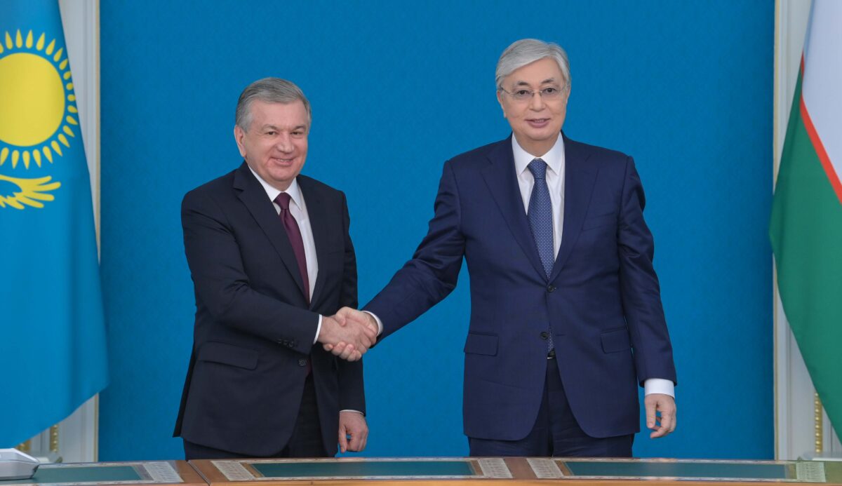 Зачем Казахстану союз с Узбекистаном