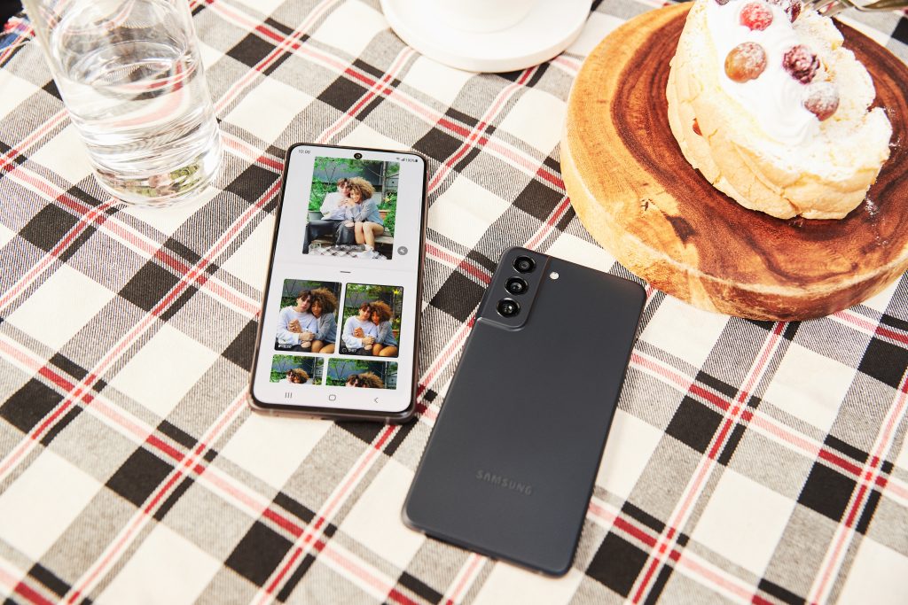 «Фанатские истории» Xiaomi и Samsung