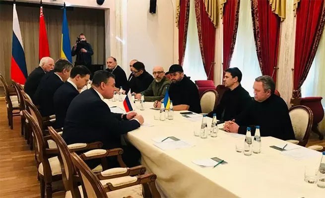 В Беларуси завершились переговоры между делегациями России и Украины