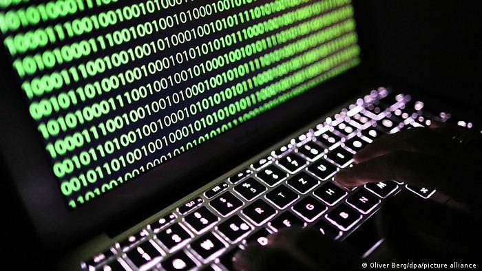 Украина сообщила о DDos-атаке на сайты Минобороны и госбанков 