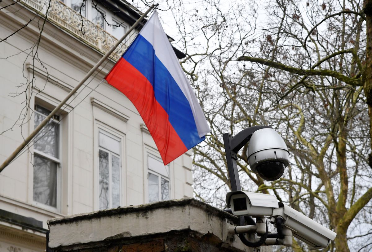 Великобритания ужесточит санкции против России в случае вторжения в Украину