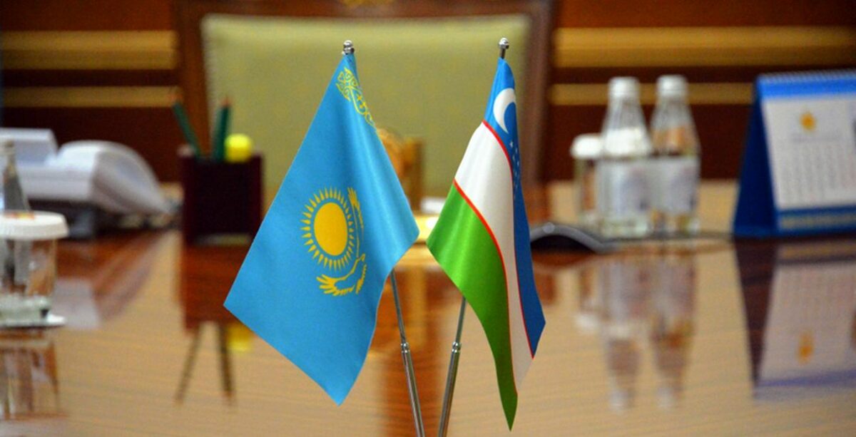 Узбекистан направил ноту Казахстану из-за ареста своих граждан￼
