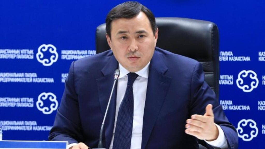 Итоги внеочередного съезда НПП «Атамекен»: Баталов новый председатель президиума