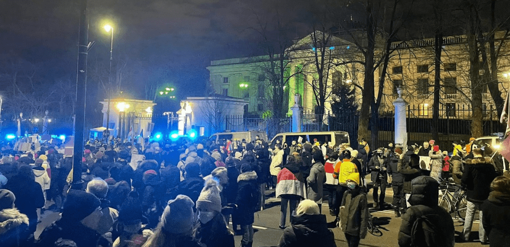 За рубежом прошли акции протеста в поддержку Украины