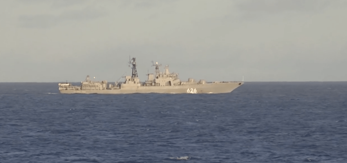 Шесть десантных кораблей России переброшены в Крым