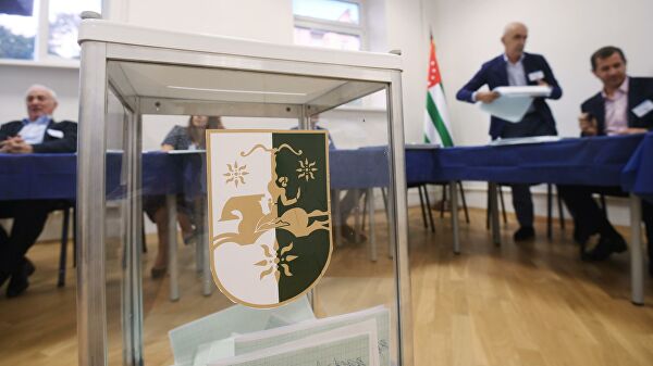В Абхазии выбирают депутатов парламента республики