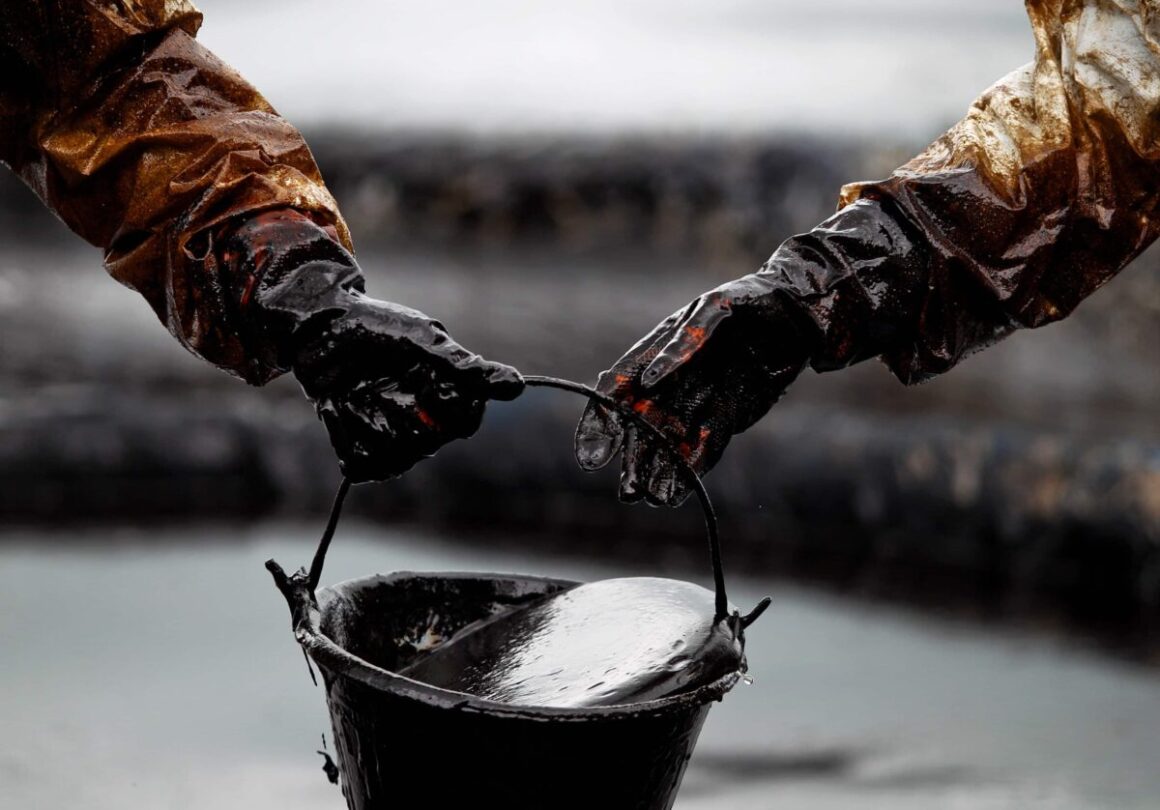 Страны ОПЕК+ сохранят запланированный план увеличения добычи нефти