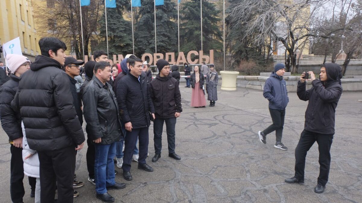 Митинг Amanat: За новый Казахстан по старым лекалам