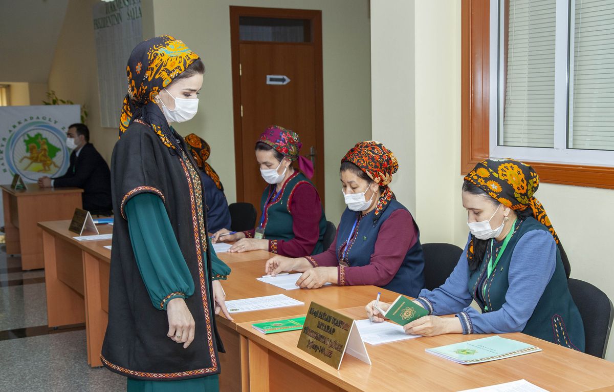 Президентские выборы начались в Туркменистане