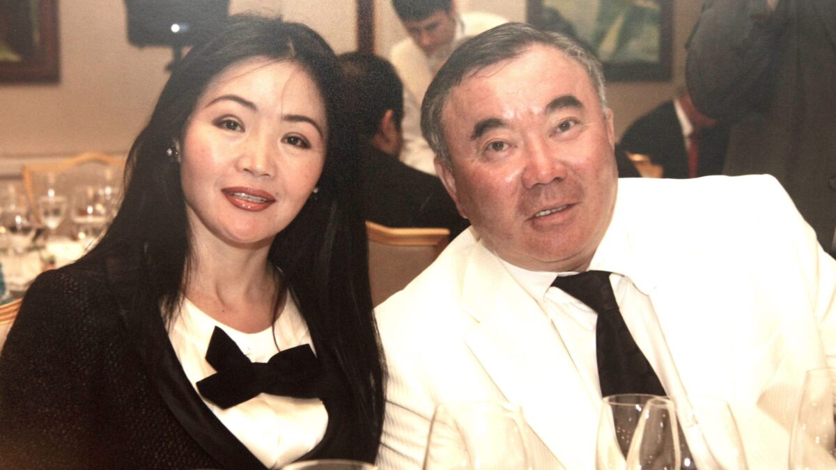 Как «гарем» брата Назарбаева Болата Назарбаева делил его имущество