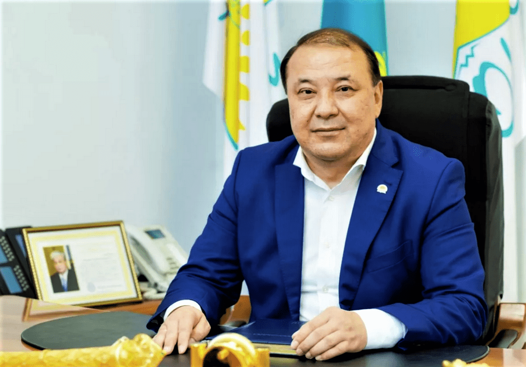 Задержанного руководителя Павлодарского нефтехимзавода исключили из Amanat и из депутатов