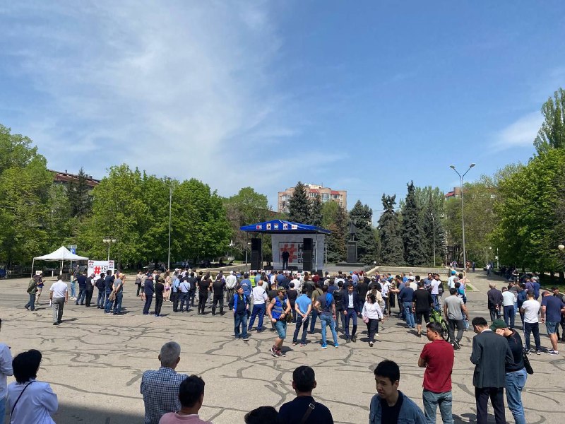 Утильсбору нет, Скляр кет – в Алматы прошёл митинг